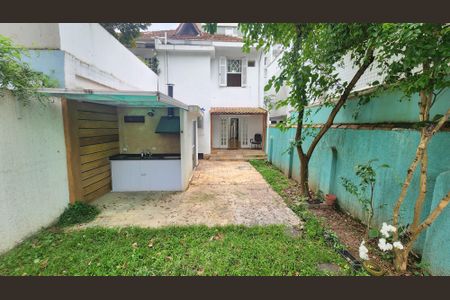 Casa para alugar com 200m², 3 quartos e 2 vagas Casa para alugar com 200m², 3 quartos e 2 vagasChurrasqueira