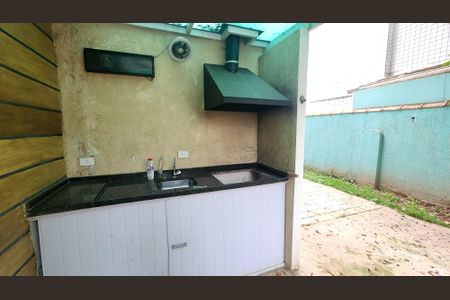 Casa para alugar com 200m², 3 quartos e 2 vagas Casa para alugar com 200m², 3 quartos e 2 vagasChurrasqueira