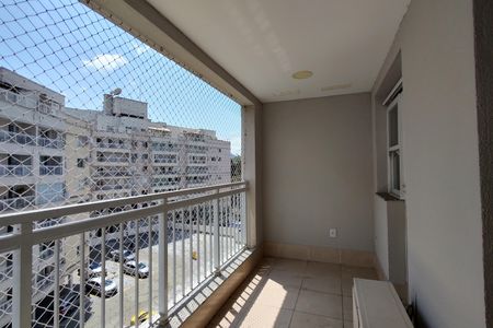 Varandaa de apartamento à venda com 3 quartos, 80m² em Taquara, Rio de Janeiro