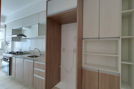 Apartamento para alugar com 80m², 3 quartos e 1 vaga Apartamento para alugar com 80m², 3 quartos e 1 vagaCozinha - Armários
