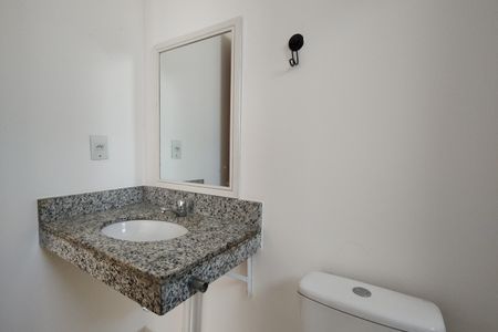 Apartamento para alugar com 80m², 3 quartos e 1 vaga Apartamento para alugar com 80m², 3 quartos e 1 vagaBanheiro da Suíte 2