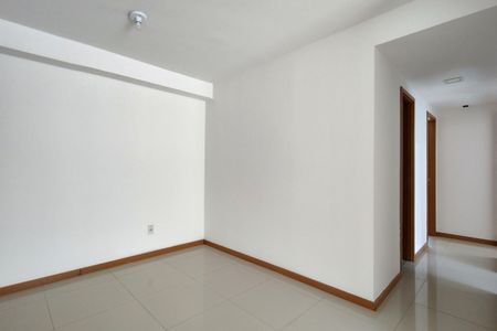Sala de apartamento à venda com 3 quartos, 80m² em Taquara, Rio de Janeiro
