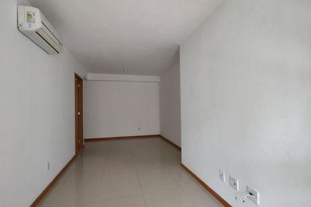 Apartamento para alugar com 80m², 3 quartos e 1 vaga Apartamento para alugar com 80m², 3 quartos e 1 vagaSala