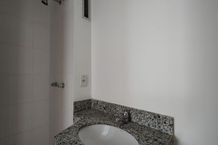 Apartamento para alugar com 80m², 3 quartos e 1 vaga Apartamento para alugar com 80m², 3 quartos e 1 vagaBanheiro Social