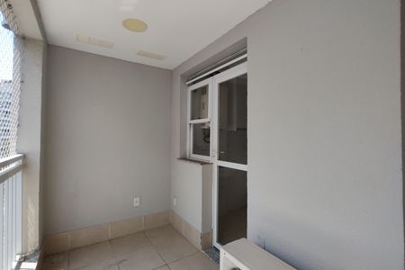 Apartamento para alugar com 80m², 3 quartos e 1 vaga Apartamento para alugar com 80m², 3 quartos e 1 vagaSala