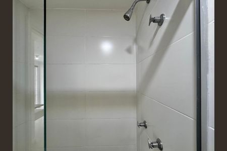 Apartamento à venda com 124m², 3 quartos e 2 vagas Apartamento à venda com 124m², 3 quartos e 2 vagasBanheiro Social