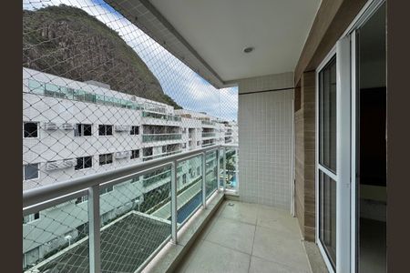 Varanda de apartamento à venda com 3 quartos, 124m² em Vargem Pequena, Rio de Janeiro