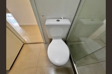 Apartamento à venda com 124m², 3 quartos e 2 vagas Apartamento à venda com 124m², 3 quartos e 2 vagasBanheiro Social