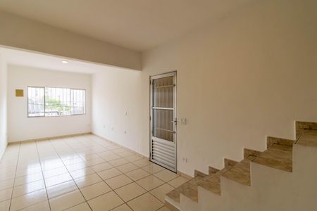Sala de casa para alugar com 3 quartos, 110m² em Jardim Miriam, Guarulhos