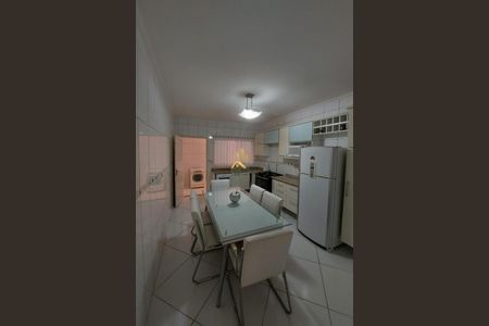 Casa à venda com 3 quartos, 115m² em Jardim Ipanema, Santo André