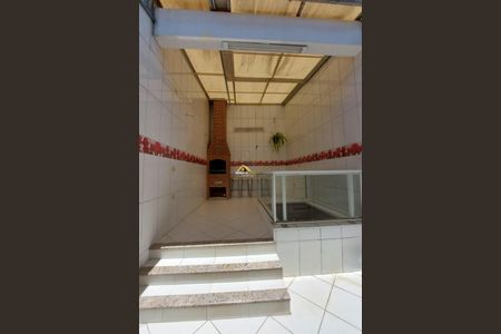 Casa à venda com 3 quartos, 115m² em Jardim Ipanema, Santo André