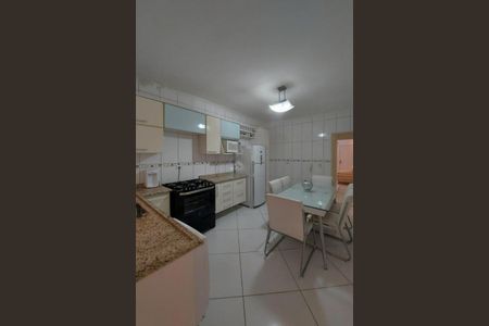Casa à venda com 3 quartos, 115m² em Jardim Ipanema, Santo André