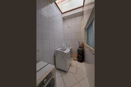 Casa à venda com 3 quartos, 115m² em Jardim Ipanema, Santo André