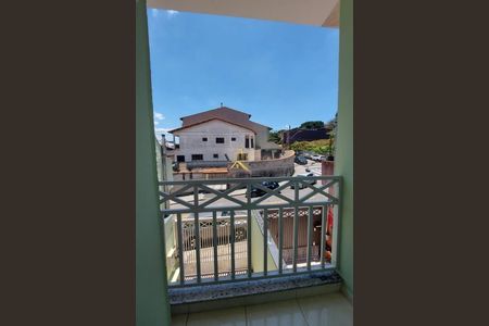 Casa à venda com 3 quartos, 115m² em Jardim Ipanema, Santo André