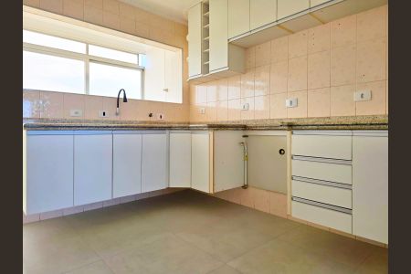 Apartamento à venda com 76m², 2 quartos e 1 vagaCozinha