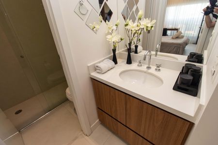 Banheiro de apartamento para alugar com 1 quarto, 39m² em Vila Mariana, São Paulo