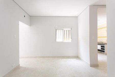 Casa para alugar com 80m², 2 quartos e 1 vagaSala