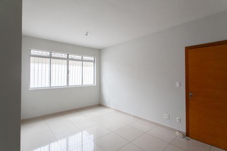 Sala de apartamento à venda com 3 quartos, 80m² em Santa Monica, Belo Horizonte