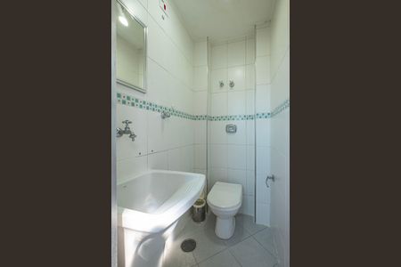 Apartamento à venda com 91m², 3 quartos e 1 vagaÁrea de Serviço - Banheiro