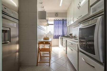Apartamento à venda com 91m², 3 quartos e 1 vagaCozinha