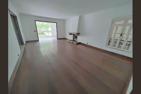 Casa para alugar com 4 quartos, 482m² em Campo Belo, São Paulo