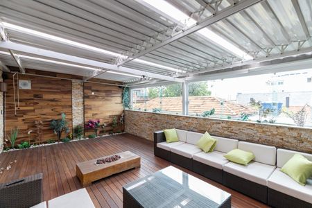 Casa de condomínio à venda com 160m², 3 quartos e 2 vagas Casa de condomínio à venda com 160m², 3 quartos e 2 vagasÁrea Externa