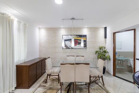 Casa de condomínio à venda com 160m², 3 quartos e 2 vagas Casa de condomínio à venda com 160m², 3 quartos e 2 vagasSala/Cozinha