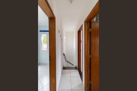 Casa de condomínio à venda com 160m², 3 quartos e 2 vagas Casa de condomínio à venda com 160m², 3 quartos e 2 vagasCorredor