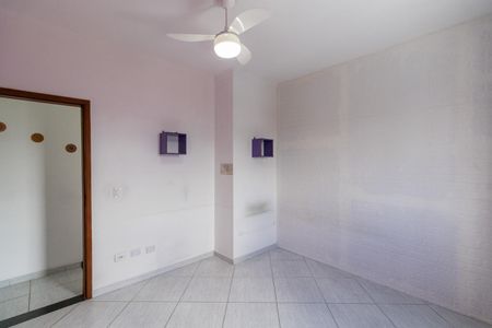 Casa de condomínio à venda com 160m², 3 quartos e 2 vagas Casa de condomínio à venda com 160m², 3 quartos e 2 vagasQuarto 1