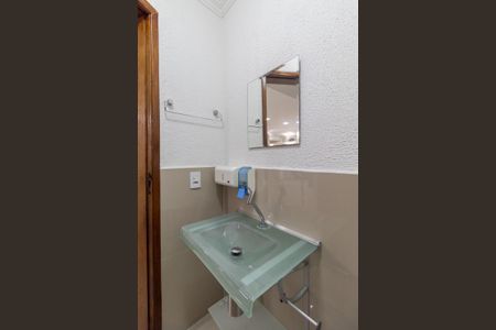 Casa de condomínio à venda com 160m², 3 quartos e 2 vagas Casa de condomínio à venda com 160m², 3 quartos e 2 vagasLavabo