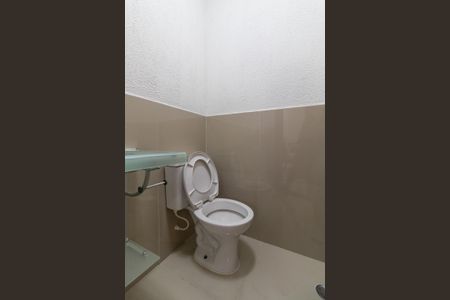 Casa de condomínio à venda com 160m², 3 quartos e 2 vagas Casa de condomínio à venda com 160m², 3 quartos e 2 vagasLavabo