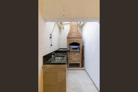 Casa de condomínio à venda com 160m², 3 quartos e 2 vagas Casa de condomínio à venda com 160m², 3 quartos e 2 vagasÁrea comum - Churrasqueira