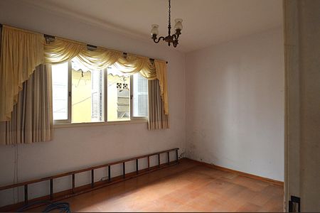 Casa para alugar com 239m², 4 quartos e 2 vagasQuarto 2