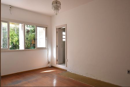 Casa para alugar com 239m², 4 quartos e 2 vagasSuíte