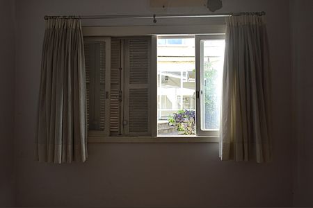 Casa para alugar com 239m², 4 quartos e 2 vagasJanela do Quarto 