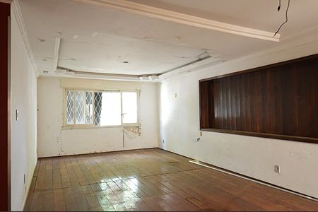 Sala de casa para alugar com 3 quartos, 239m² em Petrópolis, Porto Alegre