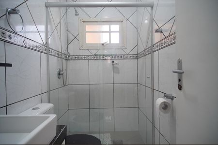 Casa à venda com 144m², 3 quartos e 2 vagasBanheiro