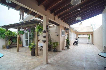 Casa à venda com 144m², 3 quartos e 2 vagasÁrea comum