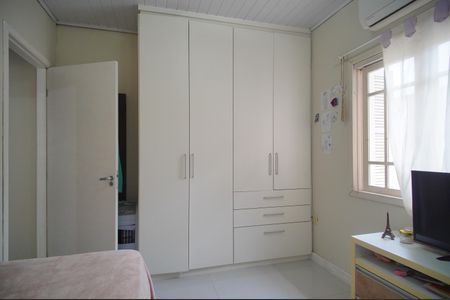 Casa à venda com 144m², 3 quartos e 2 vagasQuarto 1