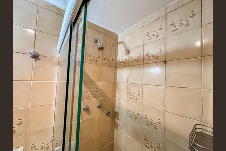 Apartamento à venda com 97m², 2 quartos e 1 vaga Apartamento à venda com 97m², 2 quartos e 1 vagaQuarto Suíte 1 banheiro