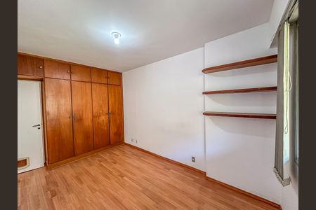 Apartamento à venda com 97m², 2 quartos e 1 vaga Apartamento à venda com 97m², 2 quartos e 1 vagaQuarto Suíte 1