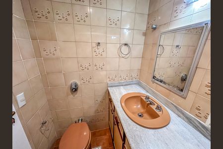 Apartamento à venda com 97m², 2 quartos e 1 vaga Apartamento à venda com 97m², 2 quartos e 1 vagaQuarto Suíte 1 banheiro
