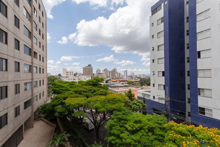 Apartamento à venda com 86m², 3 quartos e 2 vagas Apartamento à venda com 86m², 3 quartos e 2 vagasQuarto 2 - Vista