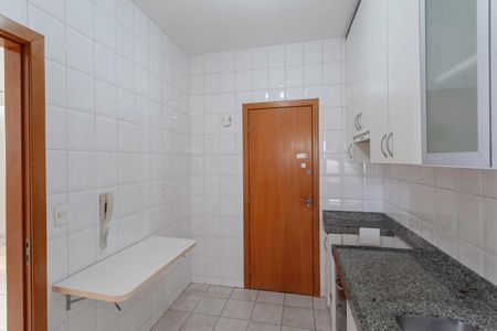 Apartamento à venda com 86m², 3 quartos e 2 vagas Apartamento à venda com 86m², 3 quartos e 2 vagasCozinha