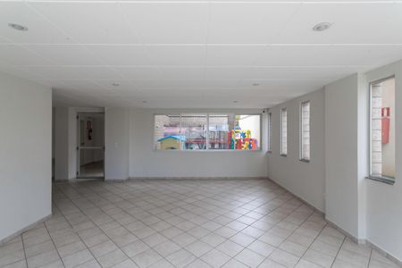 Apartamento à venda com 86m², 3 quartos e 2 vagas Apartamento à venda com 86m², 3 quartos e 2 vagasÁrea comum - Salão de festas