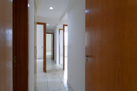 Apartamento à venda com 86m², 3 quartos e 2 vagas Apartamento à venda com 86m², 3 quartos e 2 vagasCorredor