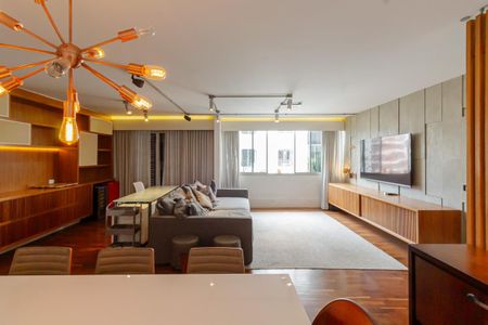 Sala de apartamento para alugar com 3 quartos, 129m² em Moema, São Paulo