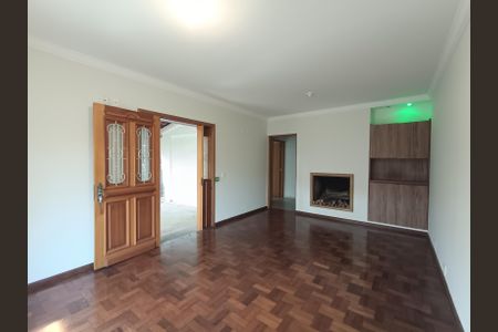 Casa à venda com 8 quartos, 375m² em Vila Clementino, São Paulo