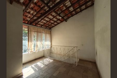 Casa à venda com 375m², 8 quartos e 6 vagas