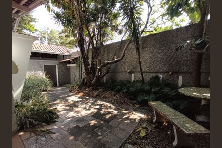 Casa à venda com 375m², 8 quartos e 6 vagas